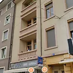 Aparta-Estudio En Voltaplatz